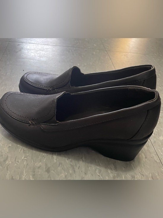 Jessica Shoes - Size 6 Jessica Wedge Heel Loafers